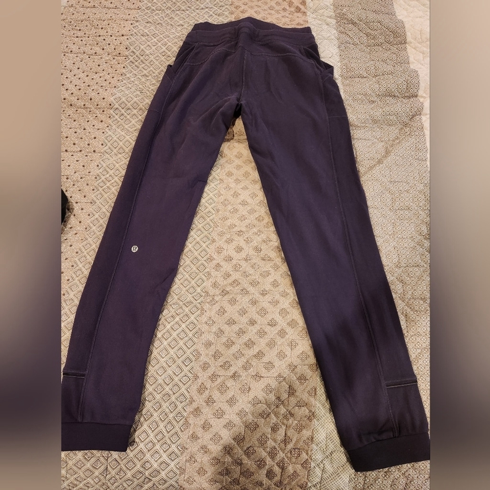 NWOT Lululemon Base Runner Pants - Picture 7 of 8